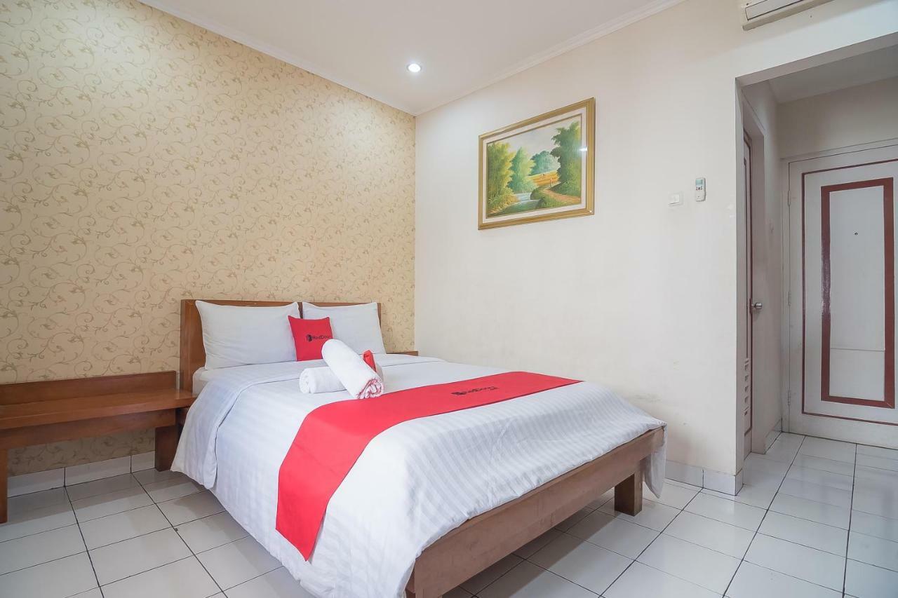 Reddoorz Near Setrasari Mall 2 Bandung Zewnętrze zdjęcie