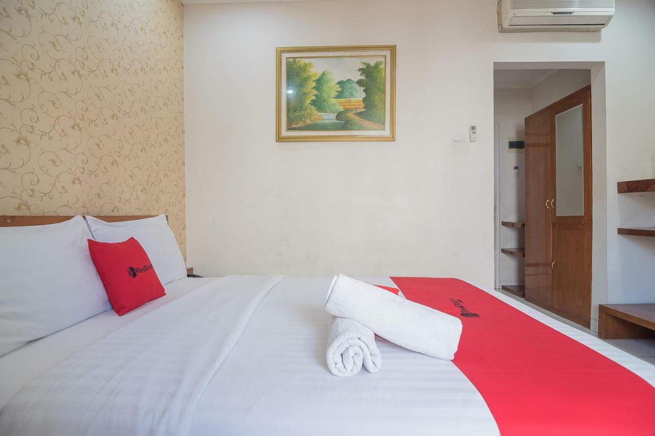 Reddoorz Near Setrasari Mall 2 Bandung Zewnętrze zdjęcie