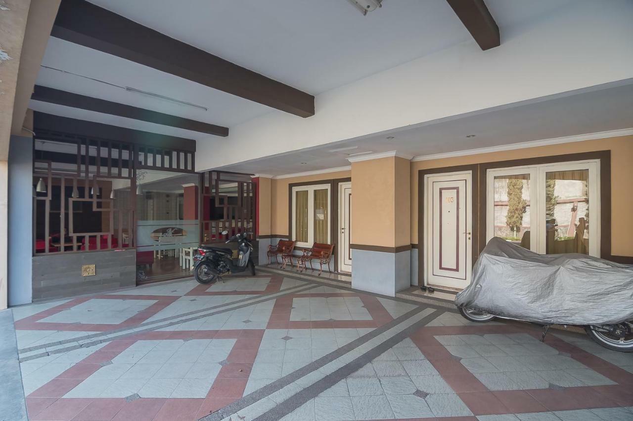 Reddoorz Near Setrasari Mall 2 Bandung Zewnętrze zdjęcie