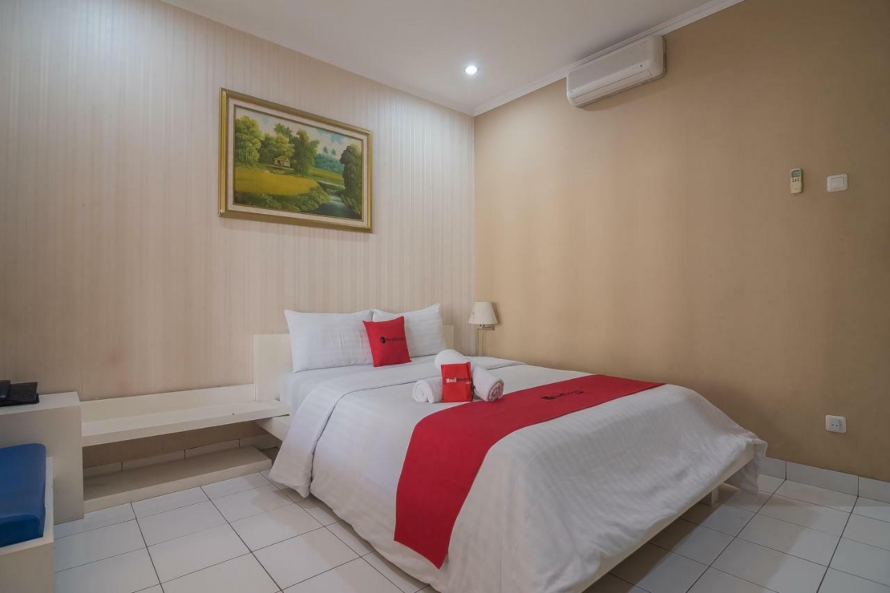 Reddoorz Near Setrasari Mall 2 Bandung Zewnętrze zdjęcie
