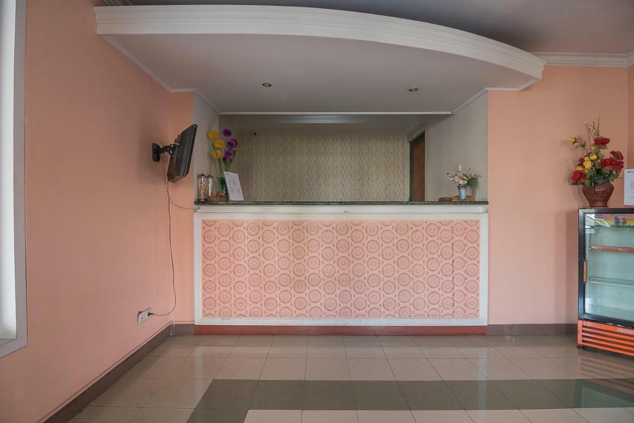 Reddoorz Near Setrasari Mall 2 Bandung Zewnętrze zdjęcie