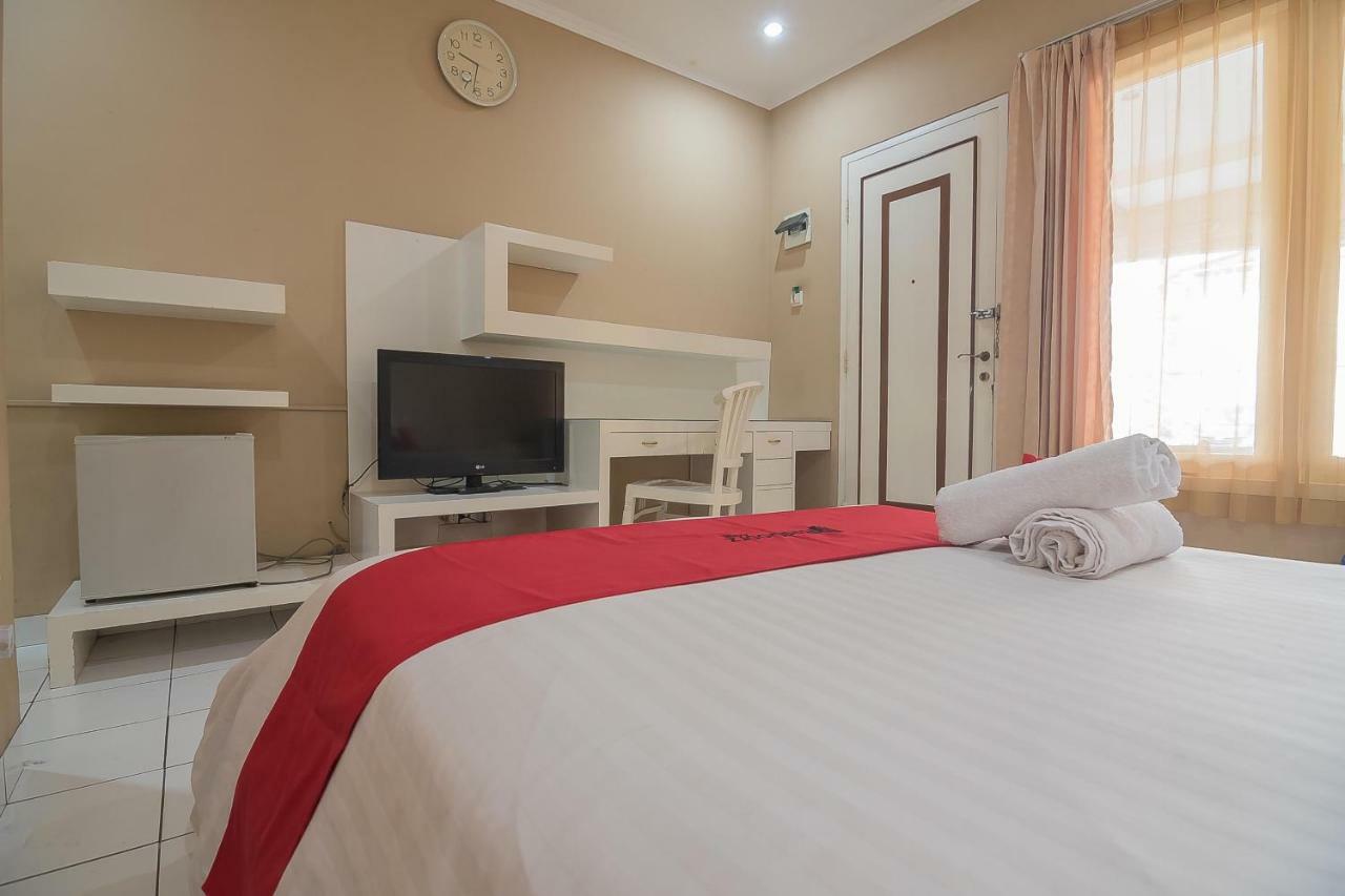Reddoorz Near Setrasari Mall 2 Bandung Zewnętrze zdjęcie