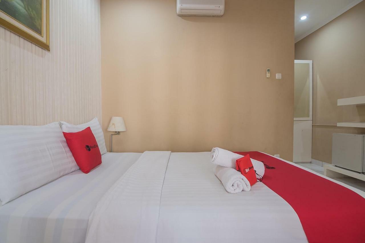 Reddoorz Near Setrasari Mall 2 Bandung Zewnętrze zdjęcie